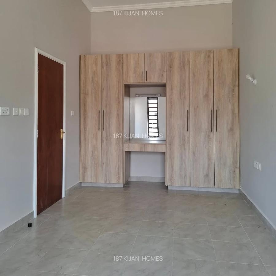 3 Bed Townhouse with En Suite at Gikambura - 10