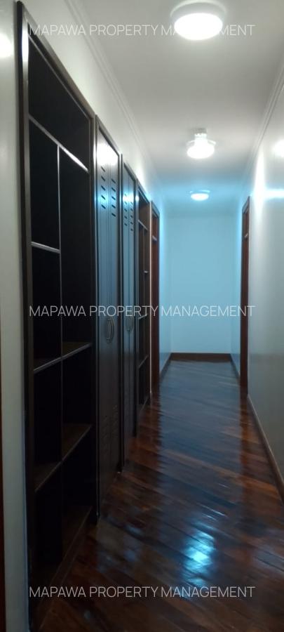 Serviced 3 Bed Apartment with En Suite in Dennis Pritt - 14