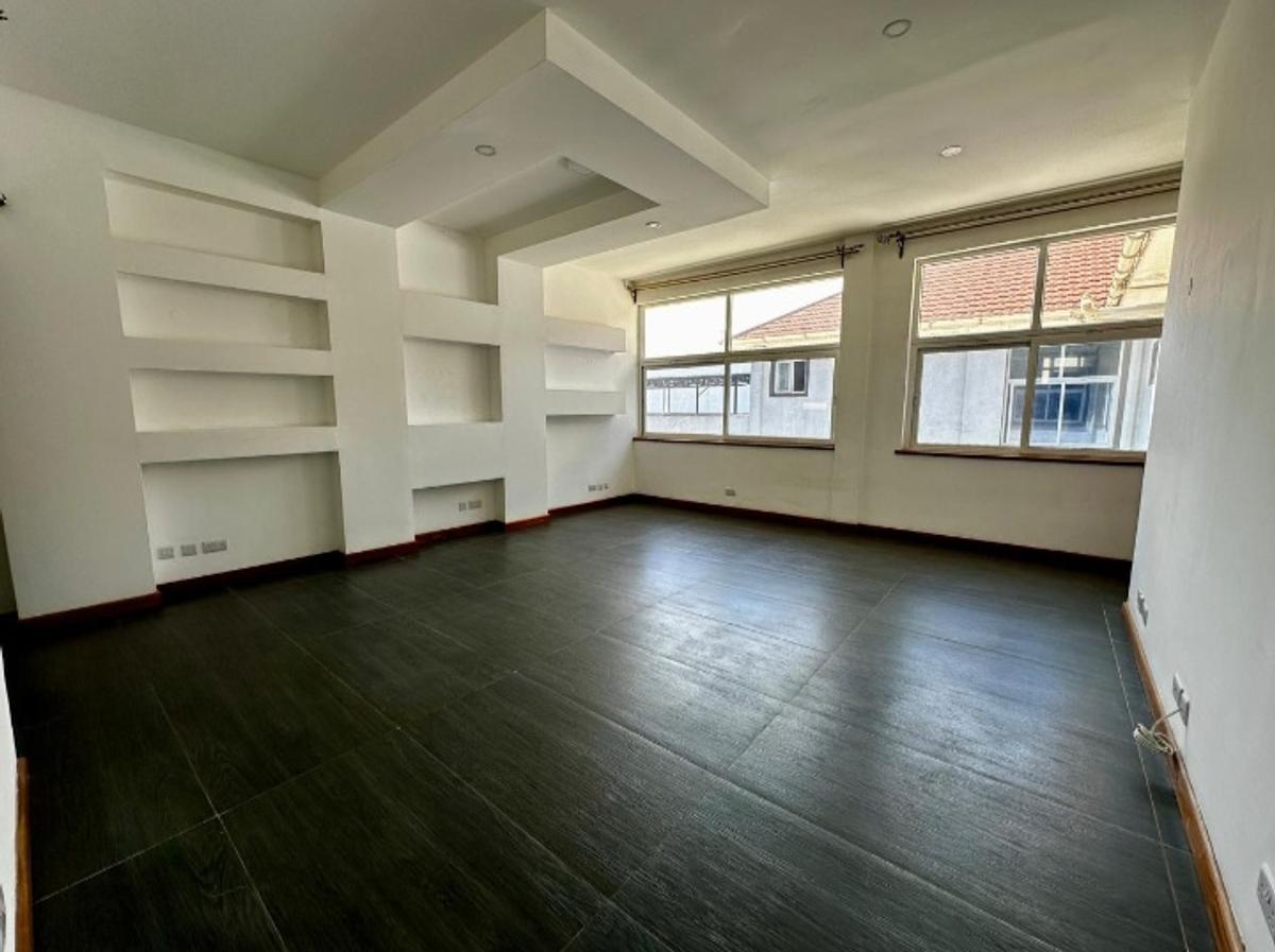 4 Bed Apartment with En Suite at Westlands Area - 8