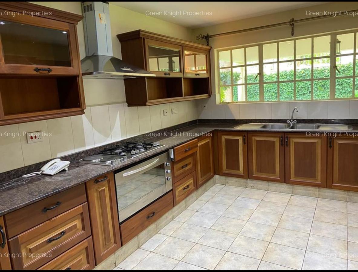 Serviced 5 Bed Apartment with En Suite in Lavington - 3