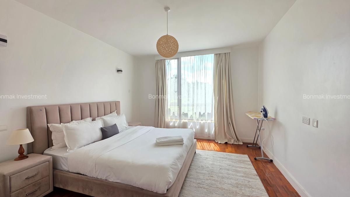 Furnished 2 Bed Apartment with En Suite at Denis Prit Road - 10