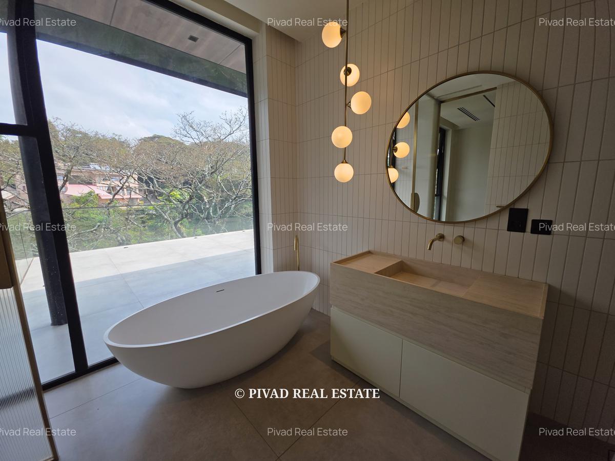 5 Bed House with Swimming Pool in Kitisuru - 10