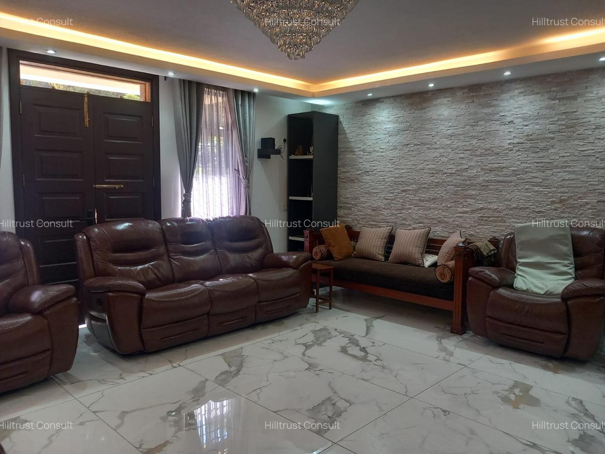 5 Bed Villa with En Suite in Lavington - 13