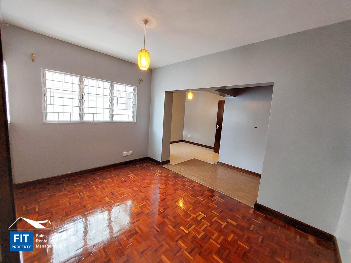 4 Bed Townhouse with En Suite in Parklands - 14