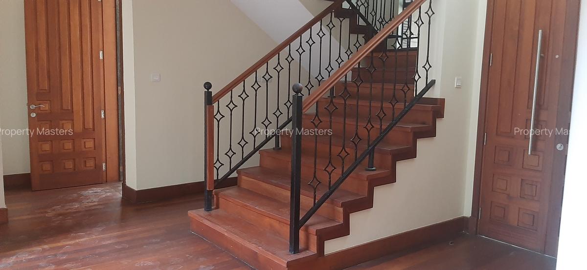 5 Bed Villa with En Suite at Loyangalani Drive - 18