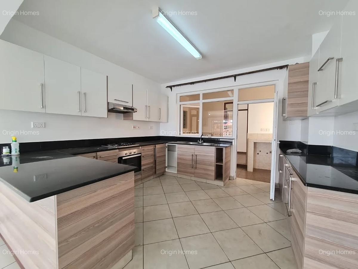 2 Bed Apartment with En Suite at Westlands - 4