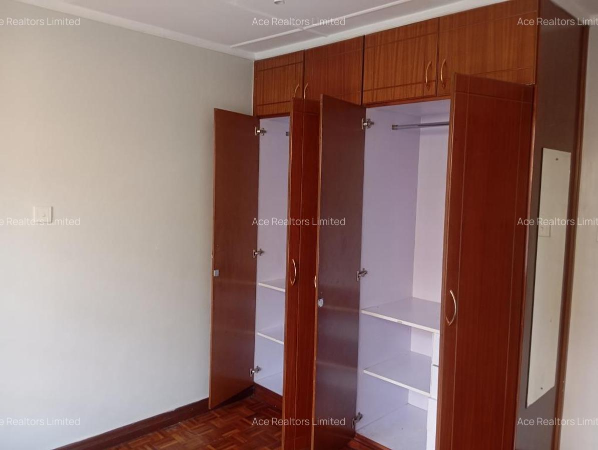 3 Bed Apartment with En Suite at Valley Arcade - 10