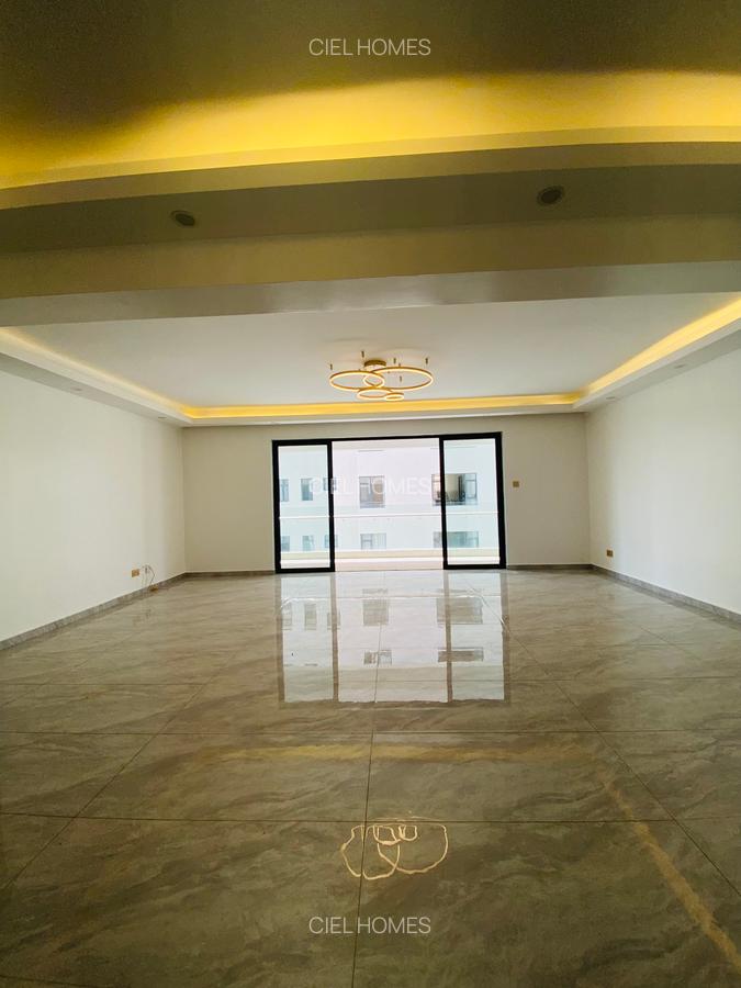 4 Bed Apartment with En Suite at Oledume Road - 2