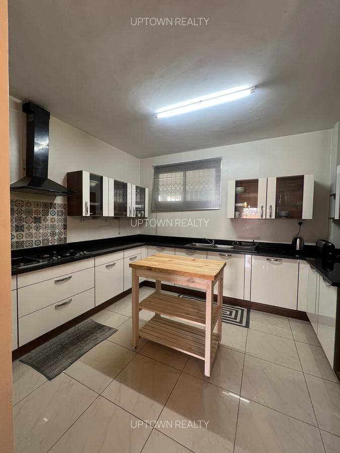 Furnished 2 Bed Apartment with En Suite at Kileleshwa - 5