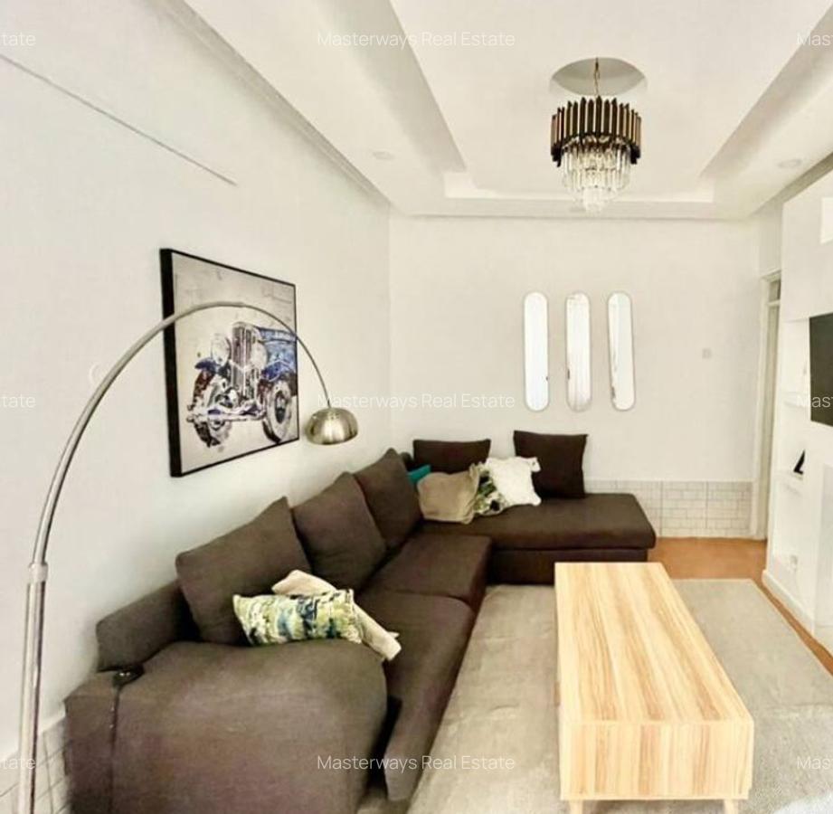 Serviced 1 Bed Apartment with En Suite at School Lane - 2