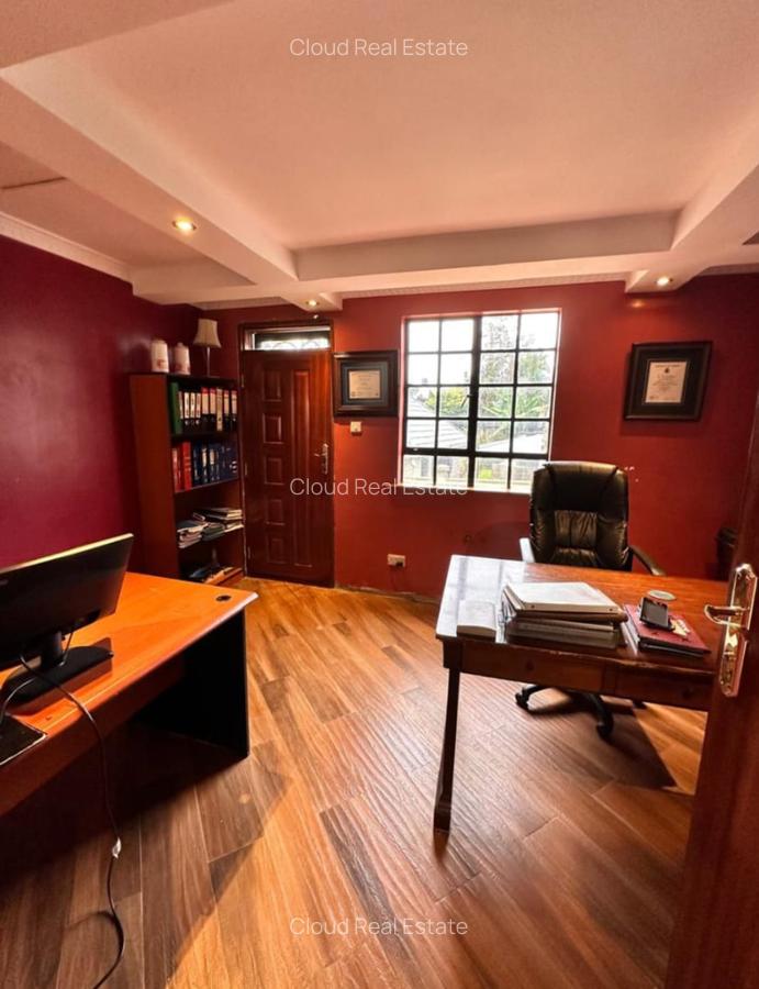 4 Bed House with En Suite in Karen - 9