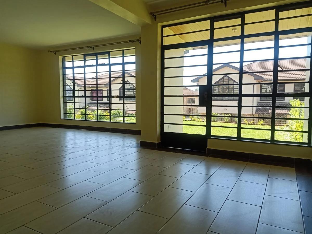 3 Bed Townhouse with En Suite in Kiambu Road - 11