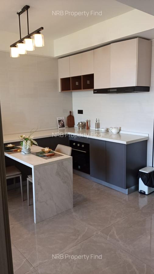 3 Bed Apartment with En Suite at Gateway Mall - 10