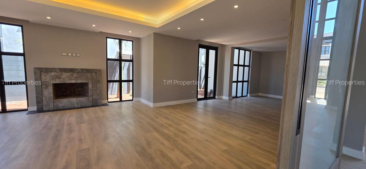 5 Bed Townhouse in Runda - 4