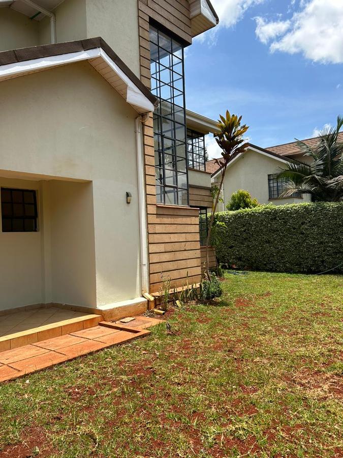 4 Bed Townhouse with En Suite in Kitisuru - 1