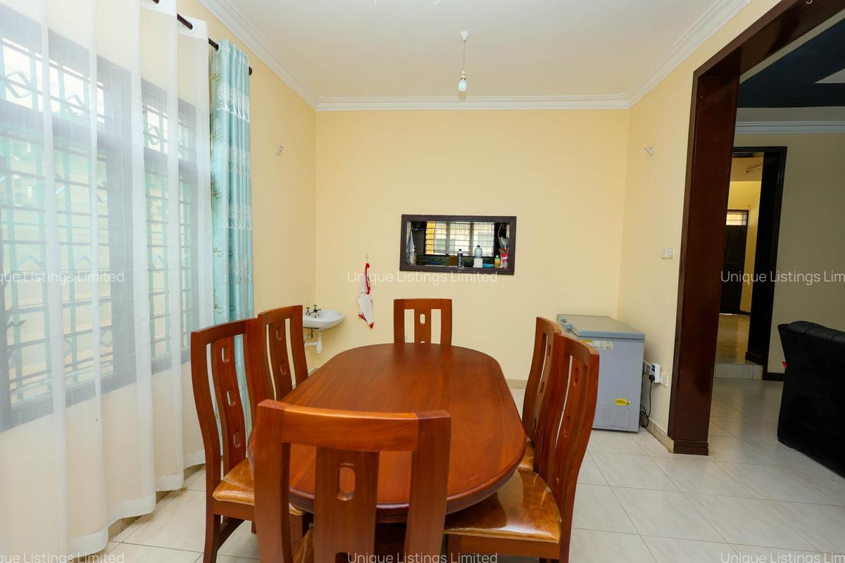 4 Bed House with Staff Quarters in Nyali Area - 6
