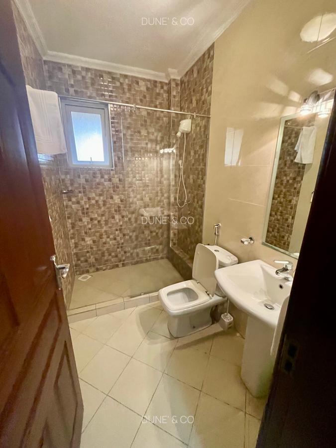 Serviced 2 Bed Apartment with En Suite in Westlands Area - 13