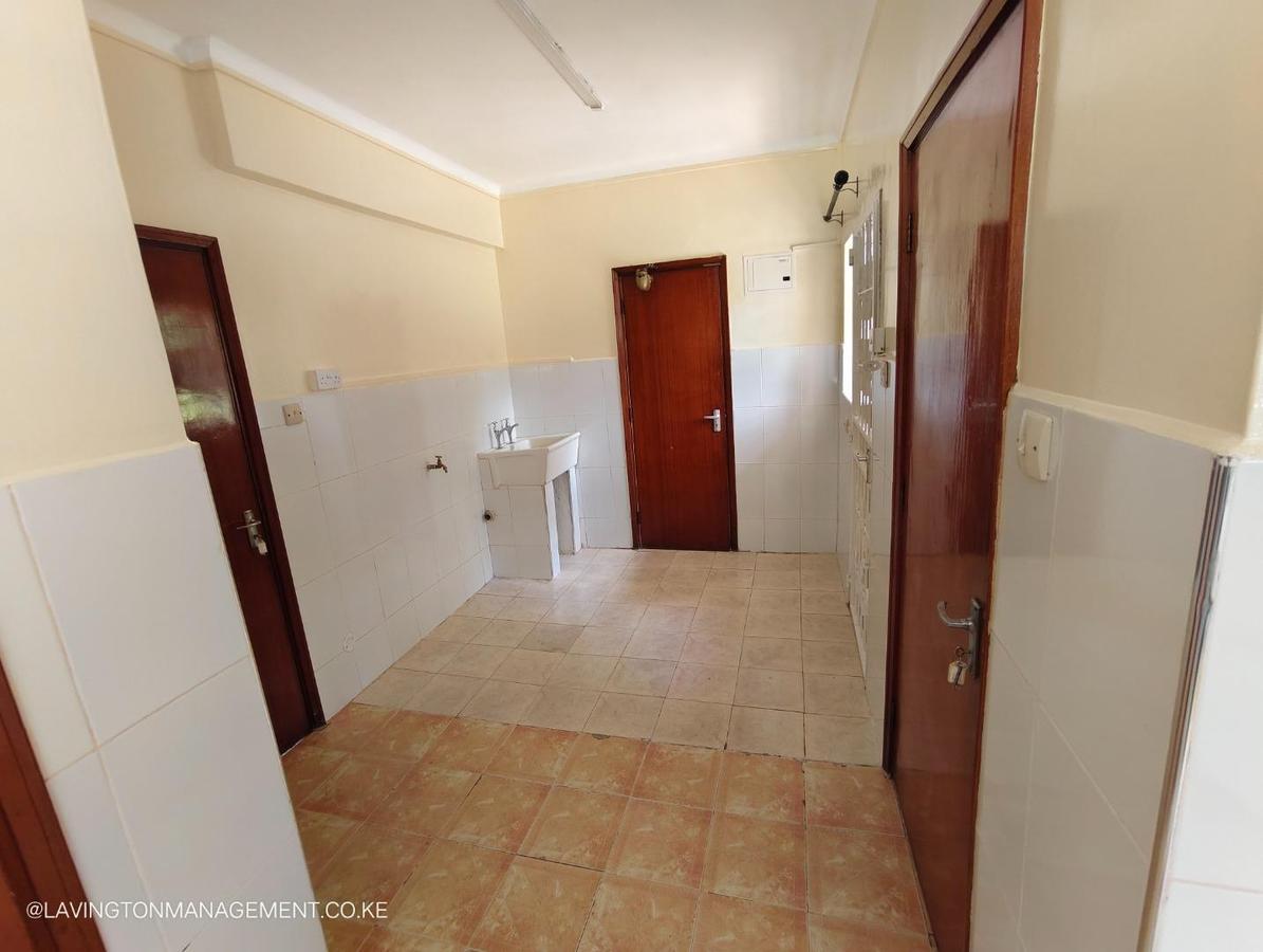 3 Bed House with En Suite at Mzima Spring - 7