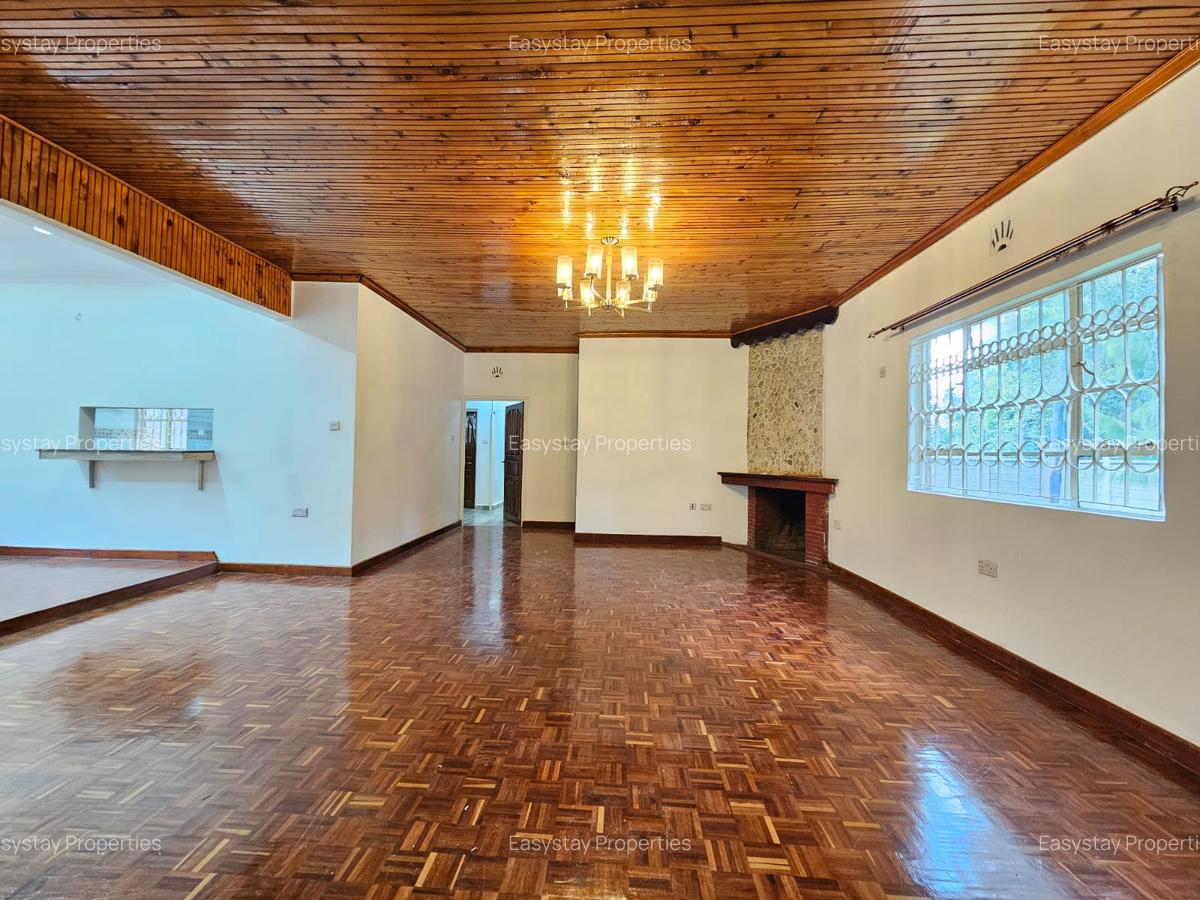 4 Bed House with En Suite in Kitisuru - 8