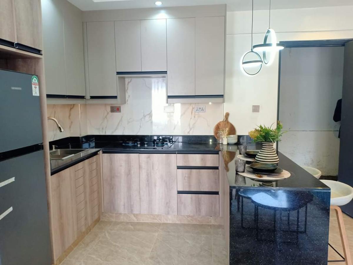 Serviced 1 Bed Apartment with En Suite at George Padmore - 6