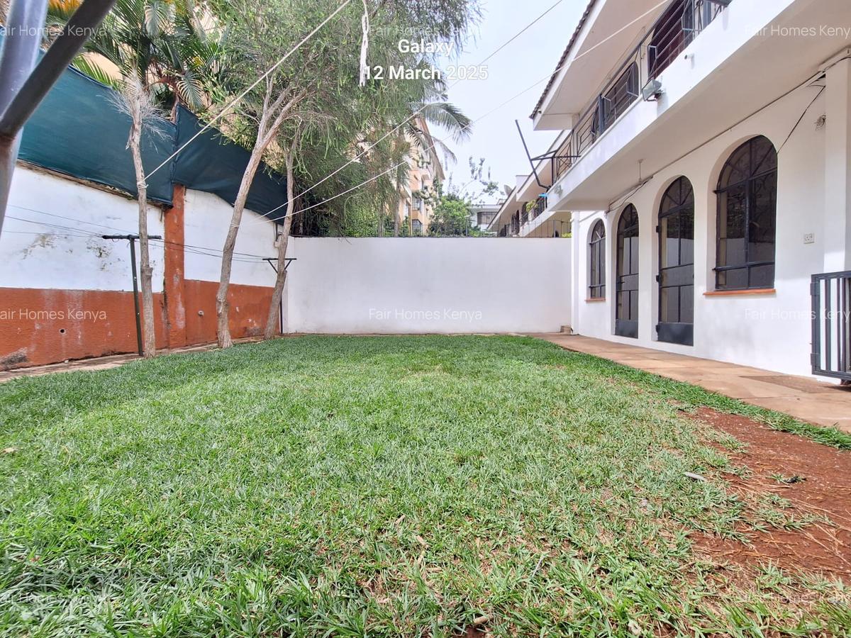 5 Bed Townhouse with En Suite at Riverside Drive - 4