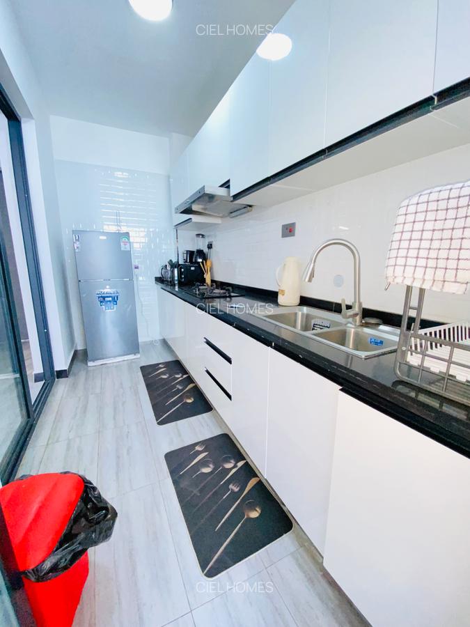 Furnished 2 Bed Apartment with Swimming Pool at Wood Avenue - 8