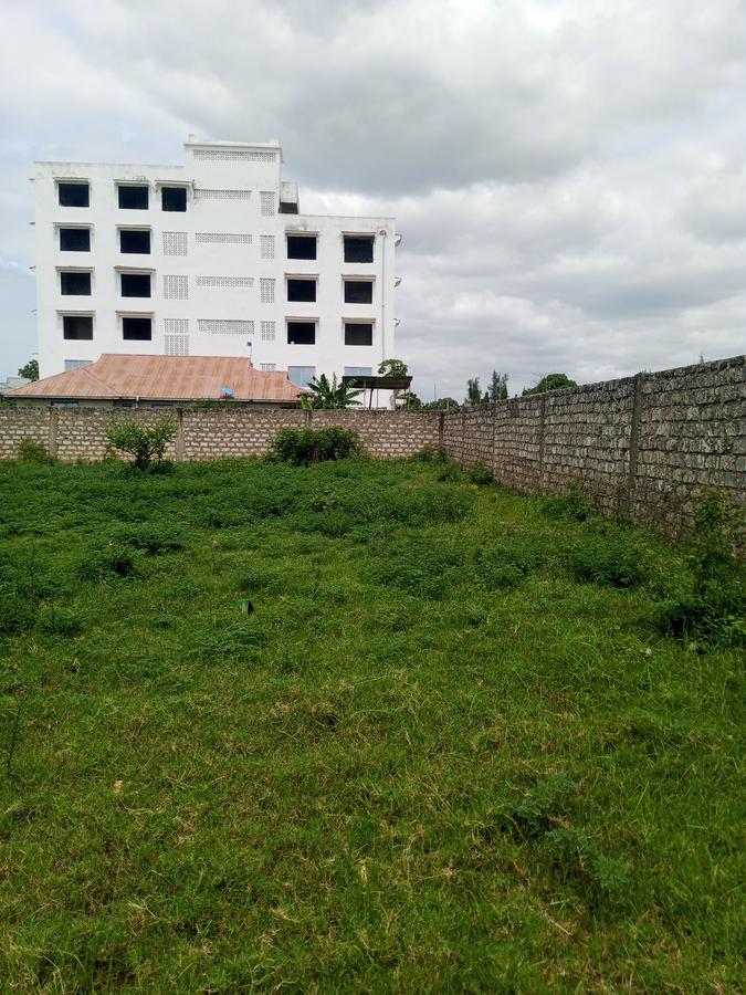 Land at Bamburi - 7