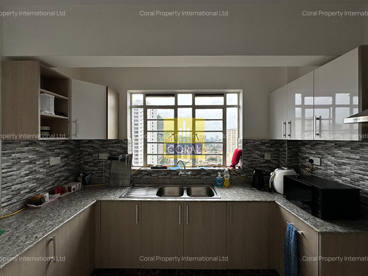 3 Bed Apartment in Parklands - 4