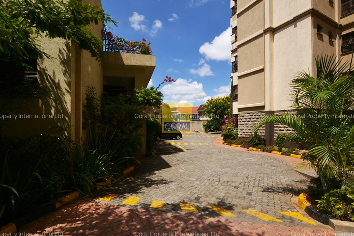 2 Bed Apartment in Madaraka - 18