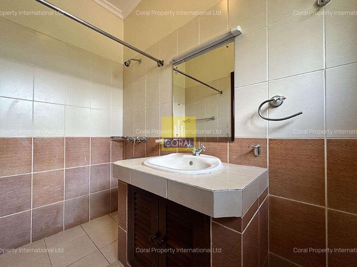 3 Bed Apartment in Westlands Area - 10