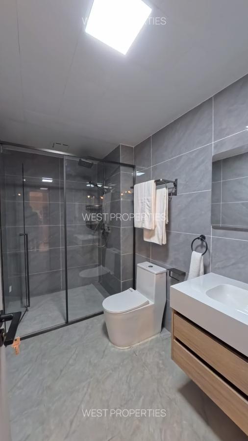 3 Bed Apartment with En Suite at Westlands - 5