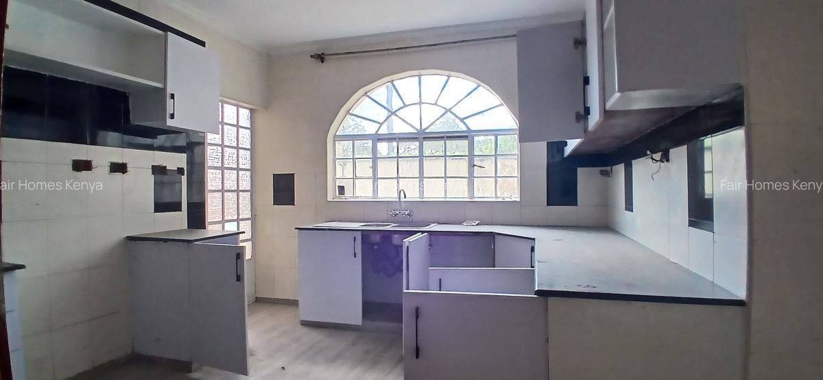 4 Bed Townhouse with En Suite at Amboseli Lane - 12