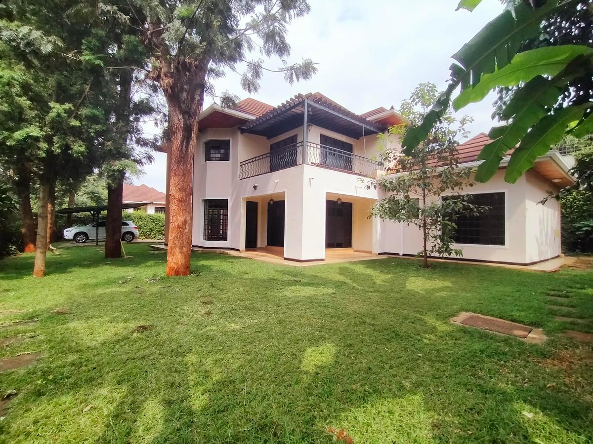4 Bed House with En Suite in Runda - 2