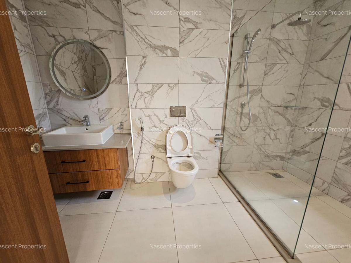 3 Bed Apartment with En Suite in Westlands Area - 11