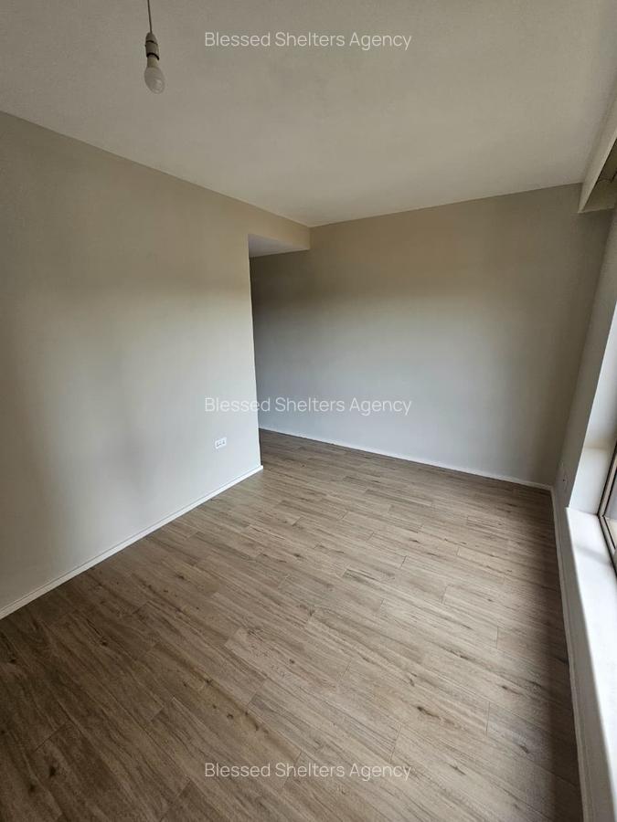 Serviced 2 Bed Apartment with En Suite in Nyari - 17