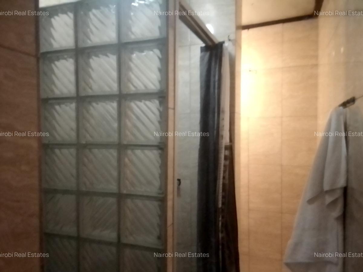 Serviced 1 Bed Apartment with En Suite in Diani - 10