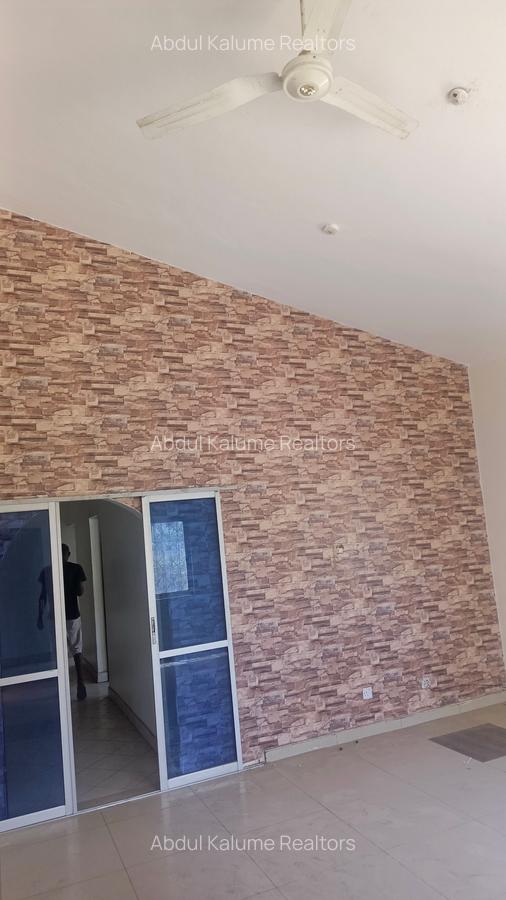 3 Bed House with En Suite at Bamburi - 7