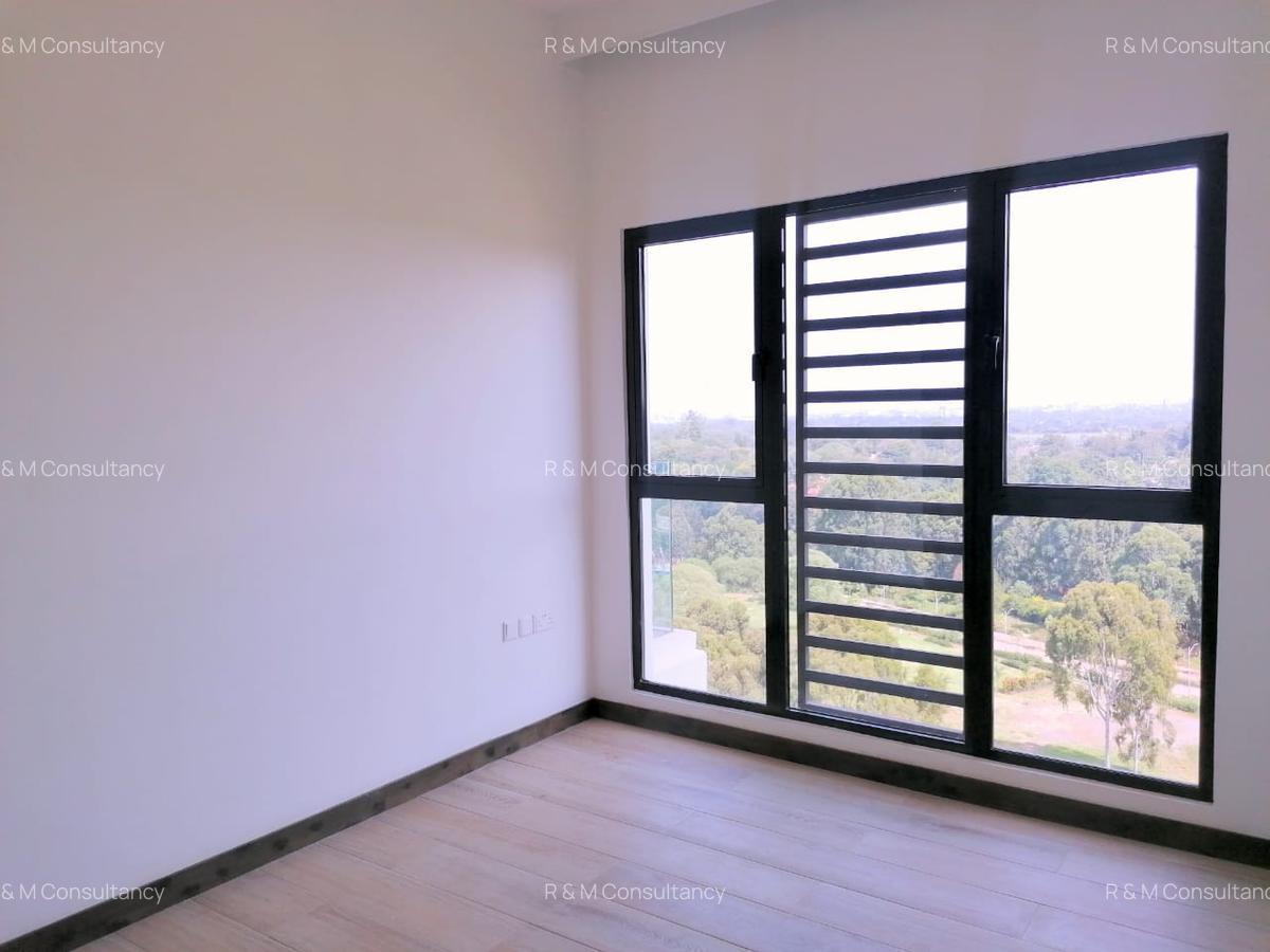 1 Bed Apartment with Gym at Two Rivers Mall - 7