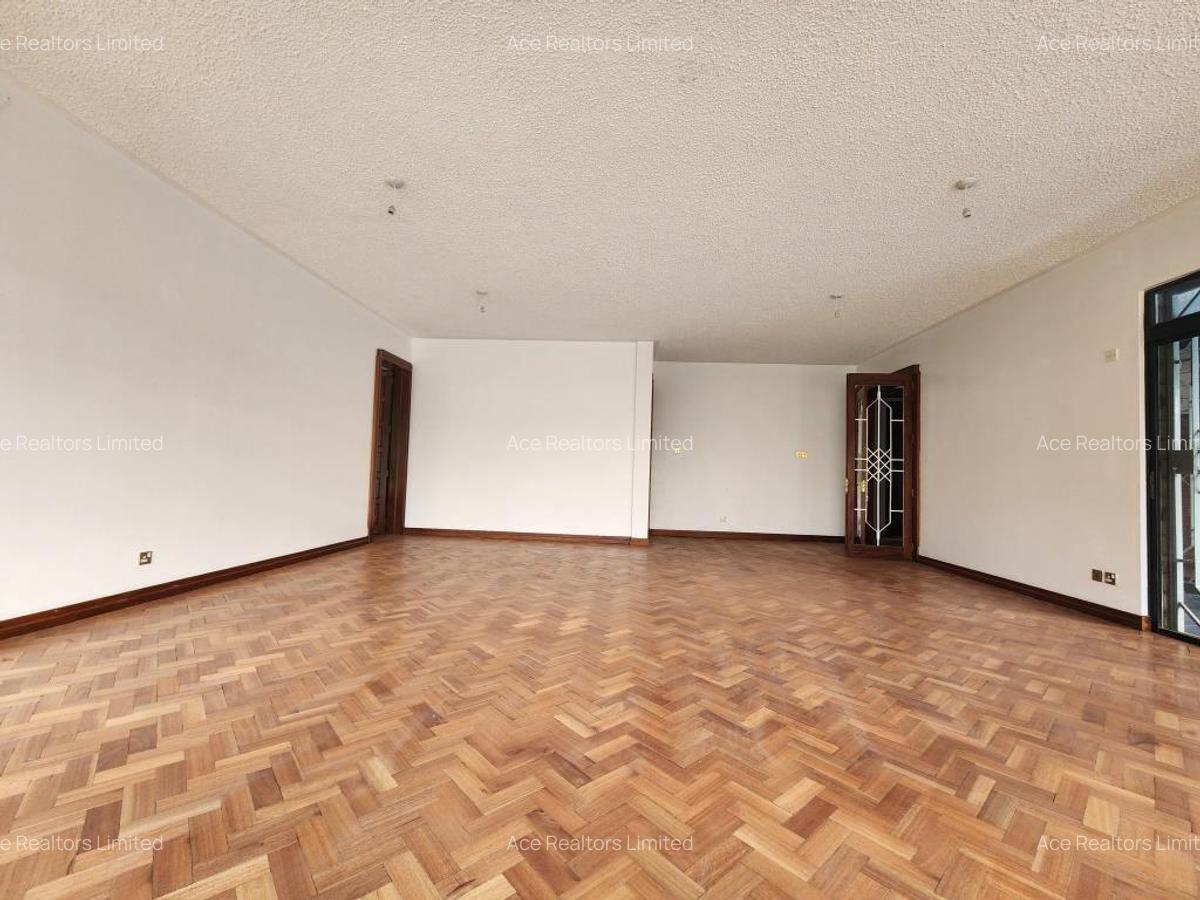 5 Bed Townhouse with En Suite at Old Muthaiga - 4