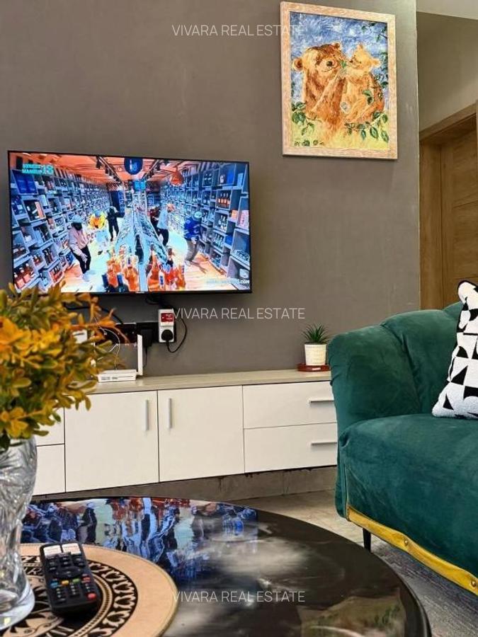 2 Bed Apartment with En Suite in Lavington - 3