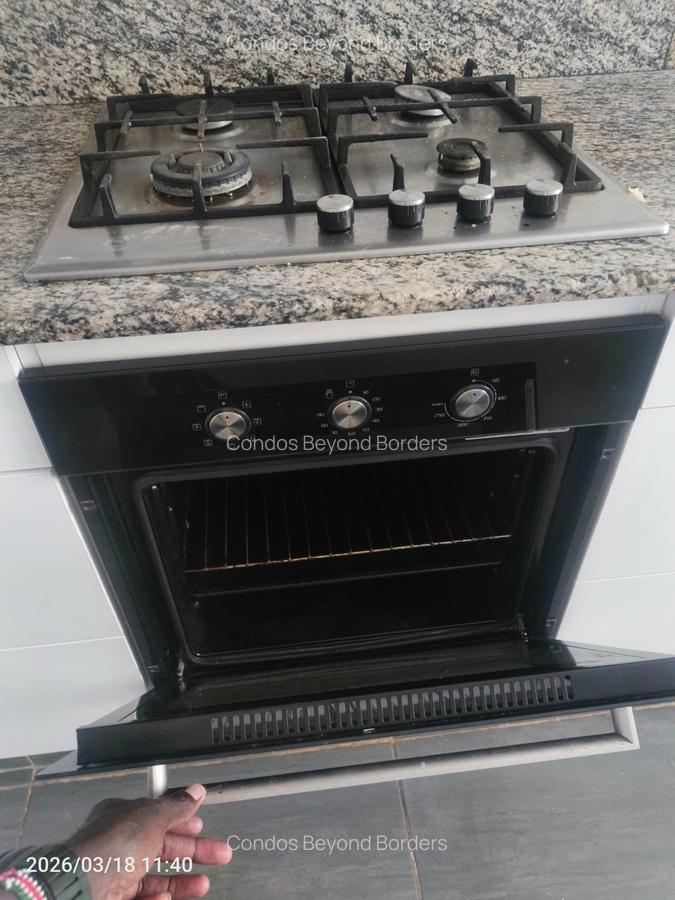 3 Bed Apartment with En Suite at St Micheal'S Road - 4