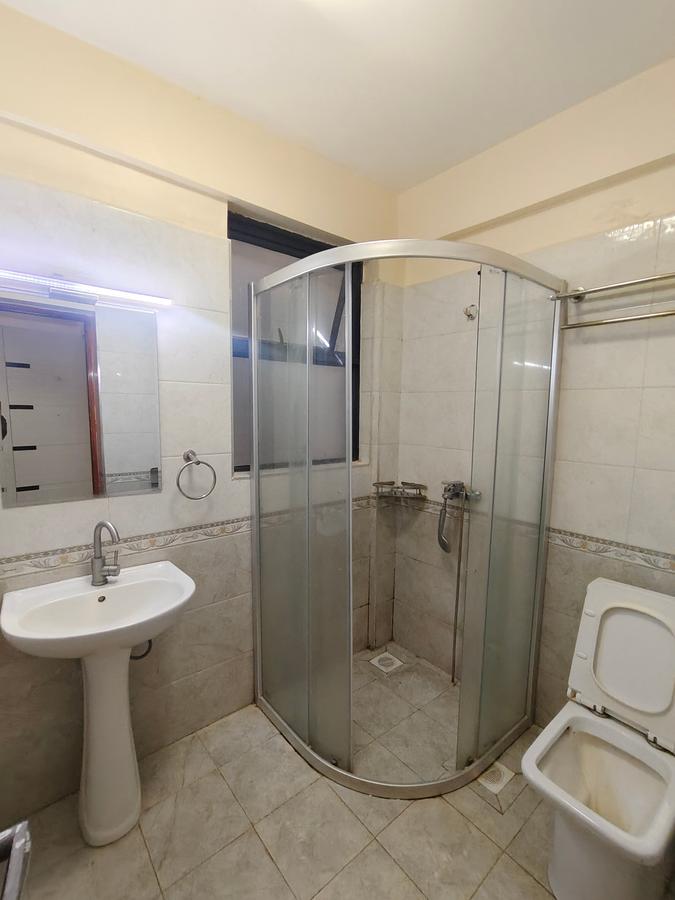 3 Bed Apartment with En Suite in Kilimani - 6
