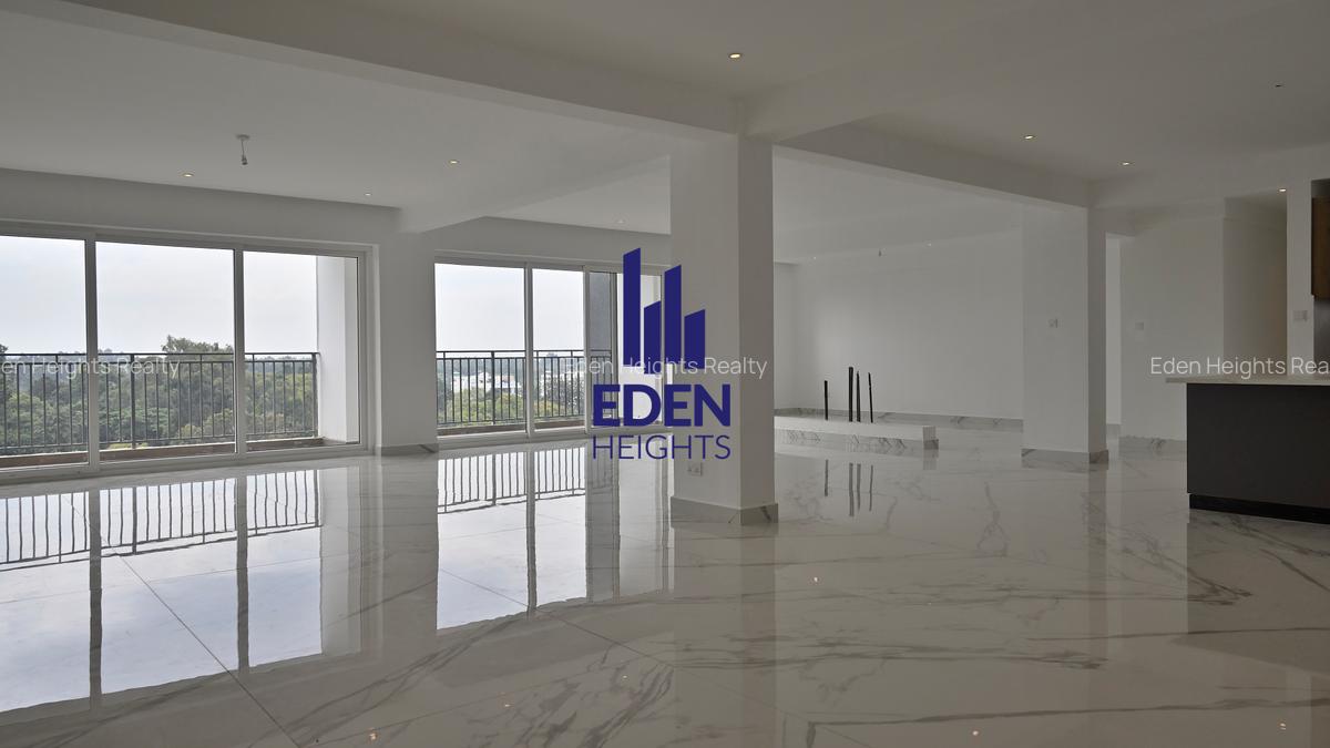 5 Bed Apartment with En Suite in General Mathenge - 1