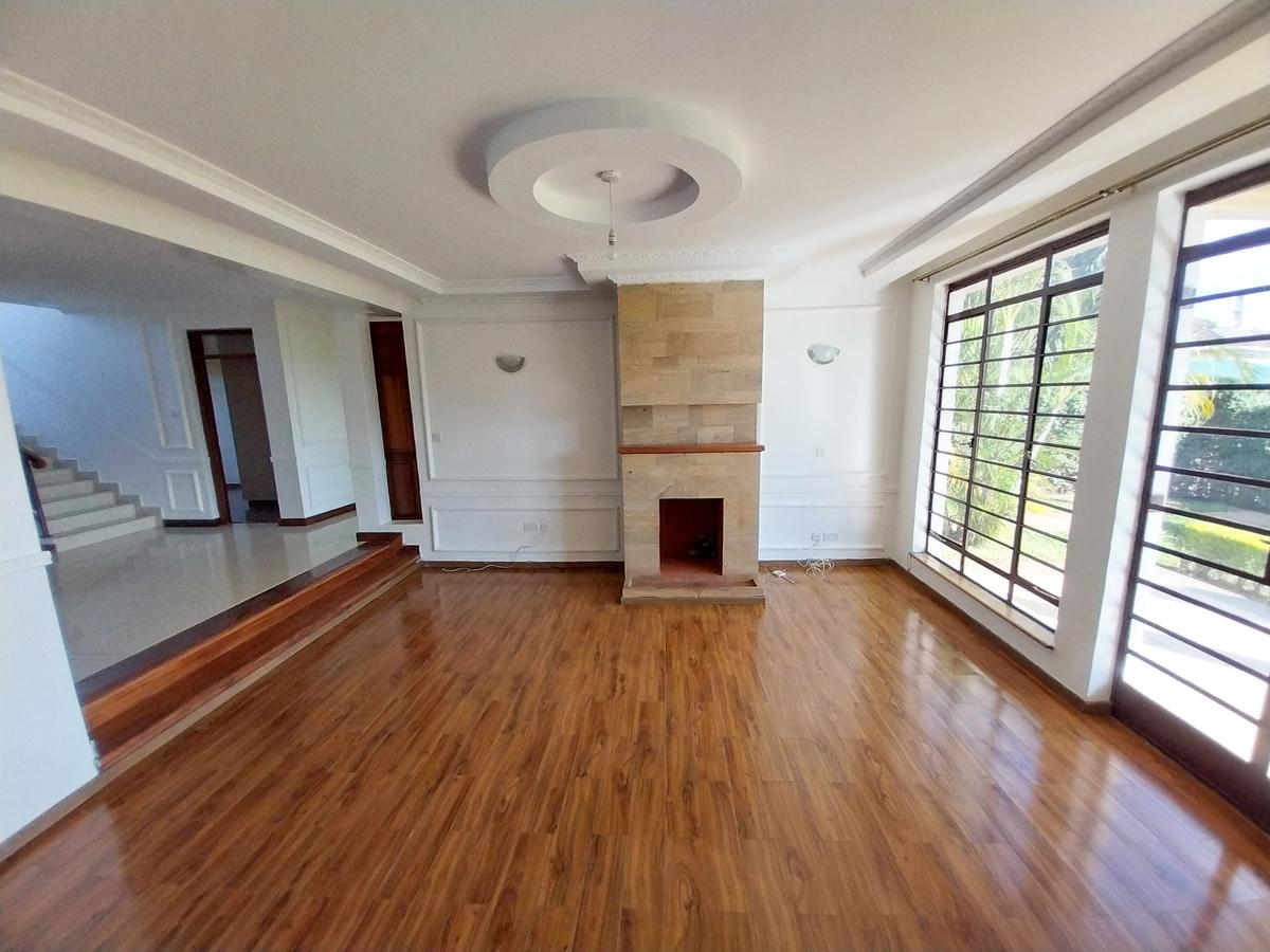 4 Bed Townhouse with Swimming Pool in Kiambu Road - 7