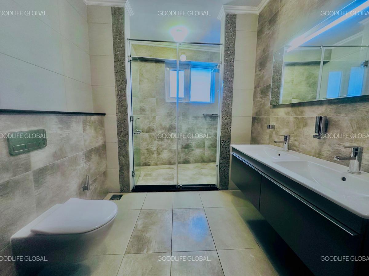 3 Bed Apartment with En Suite at General Mathenge - 17