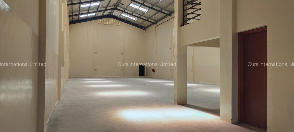 9,000 ft² Warehouse with Parking in Juja - 2