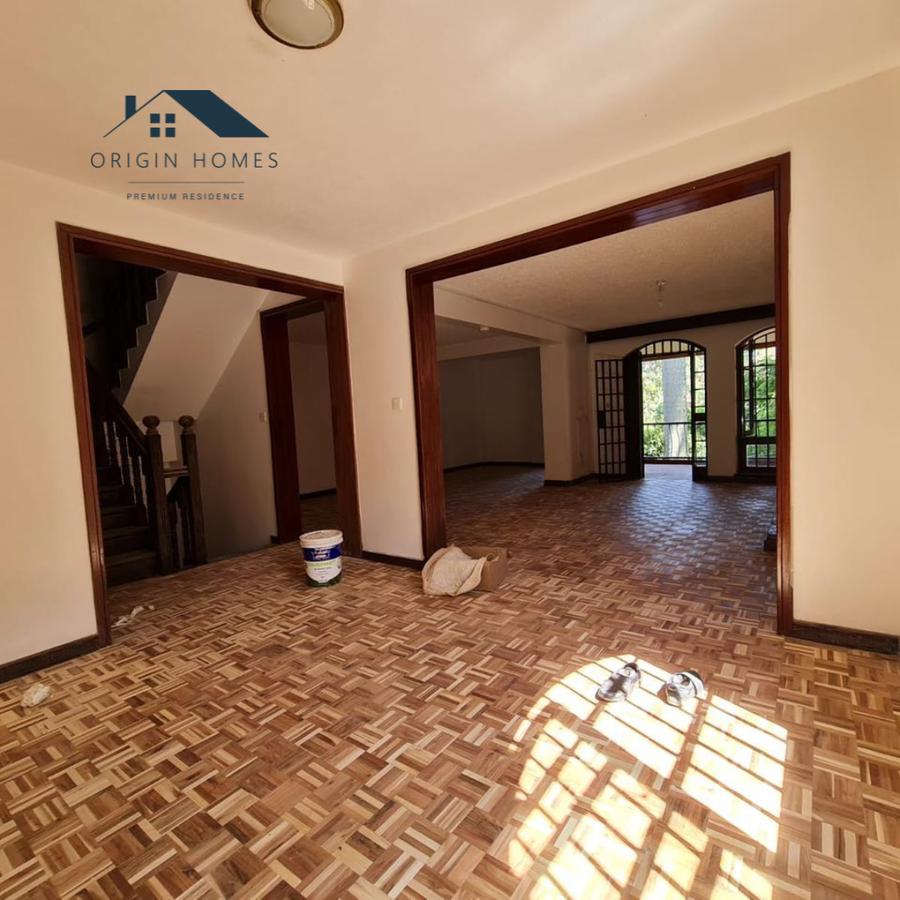 4 Bed Townhouse with En Suite at Westlands - 7