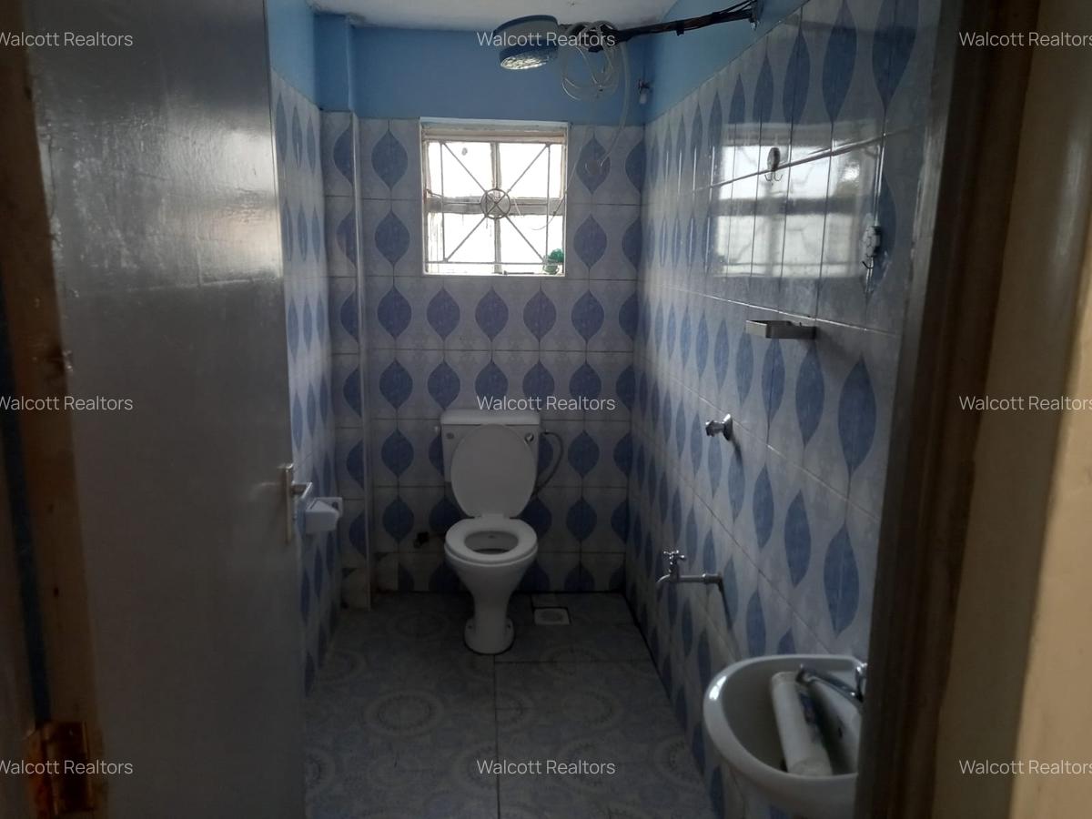 1 Bed Apartment with En Suite in Kasarani - 6