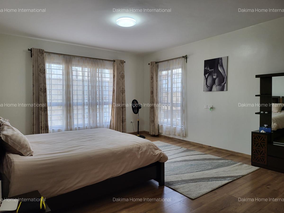 3 Bed Apartment with En Suite in General Mathenge - 14