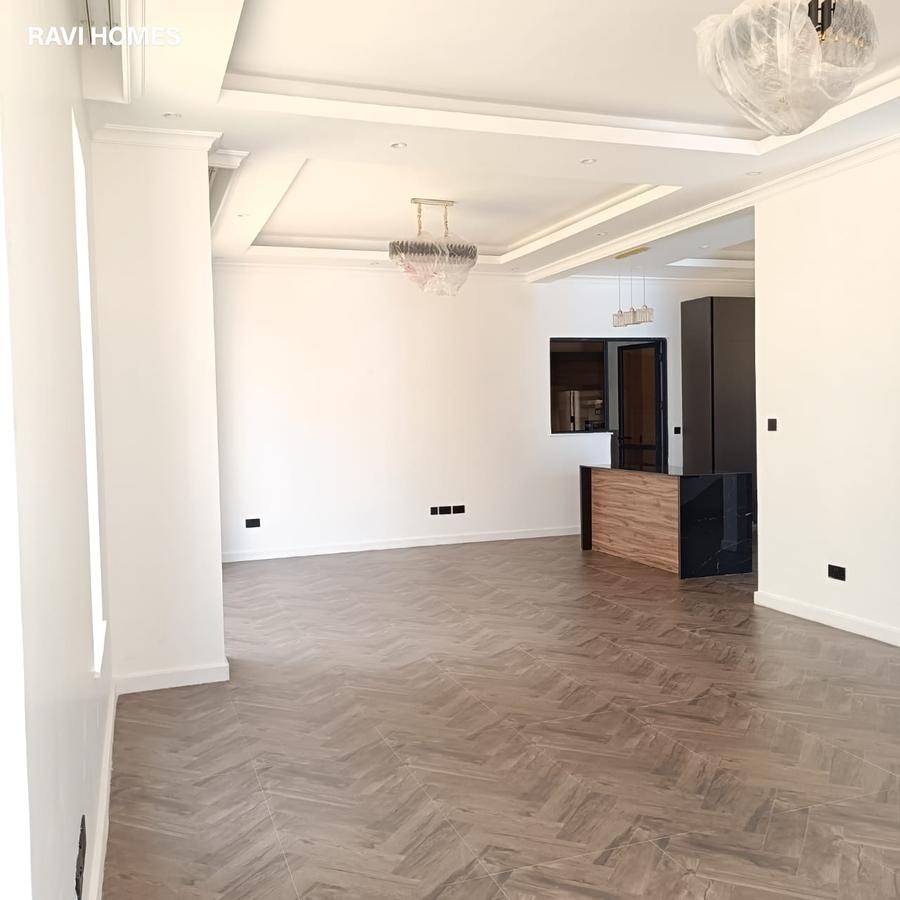 4 Bed Villa with En Suite in Lavington - 9